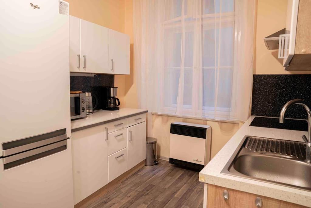 פראג Cozy Flat By Wenceslas Square! מראה חיצוני תמונה